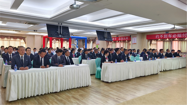 鹏城驾校服务3.0升级 安心约车 学车无忧